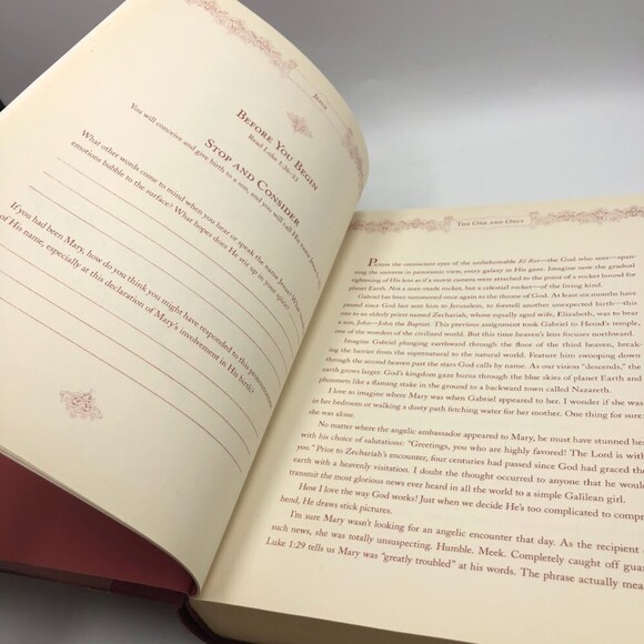 Beth Moore Set of 2 Hardback Christian Reflection Books Jesus and John - Picture 9 of 14